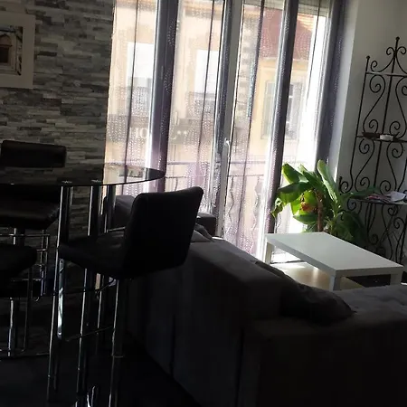Studio Centre Ville St Raphael Saint-Raphaël